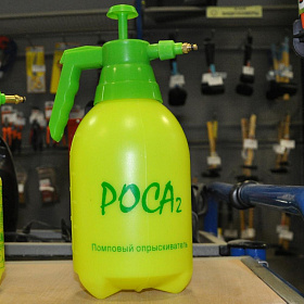 Опрыскиватель помповый "Роса.1,5" 1,5 л. 
