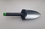Совок садовый (узкий) на пластиковой основе (нерж) 